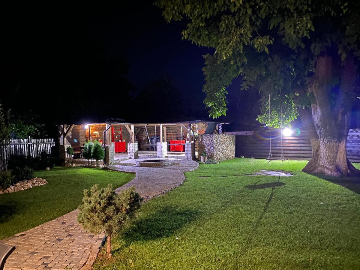 Готель Casa Pisica Noastra Бряза Екстер'єр фото